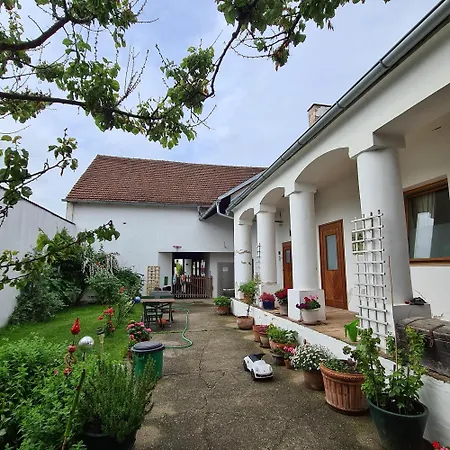 Pensión Weingut Martinshof Sankt Ulrich (Ganserndorf)